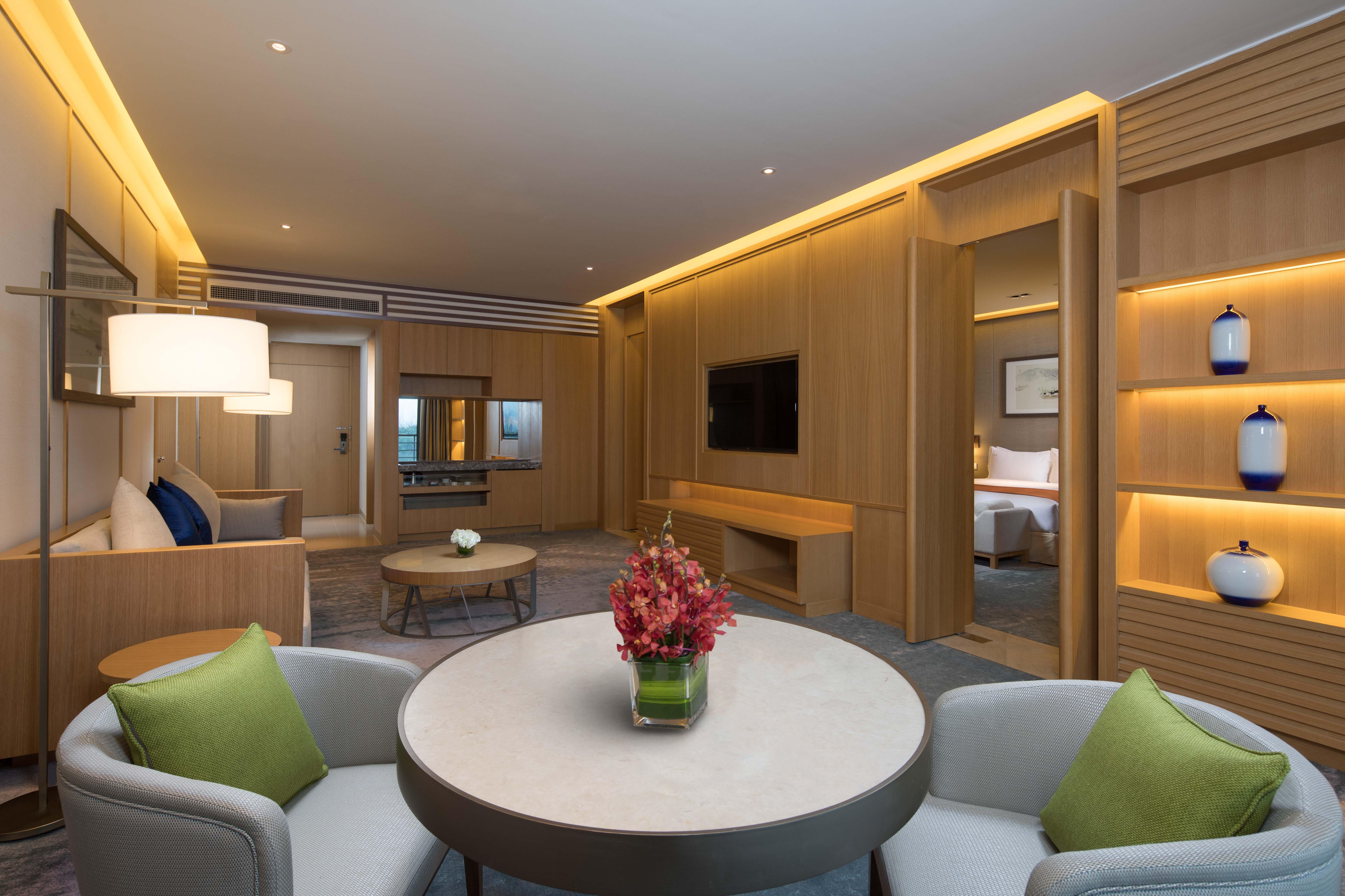 Holiday Inn Kunshan Huaqiao By Ihg Kunshan (Jiangsu) Exterior foto