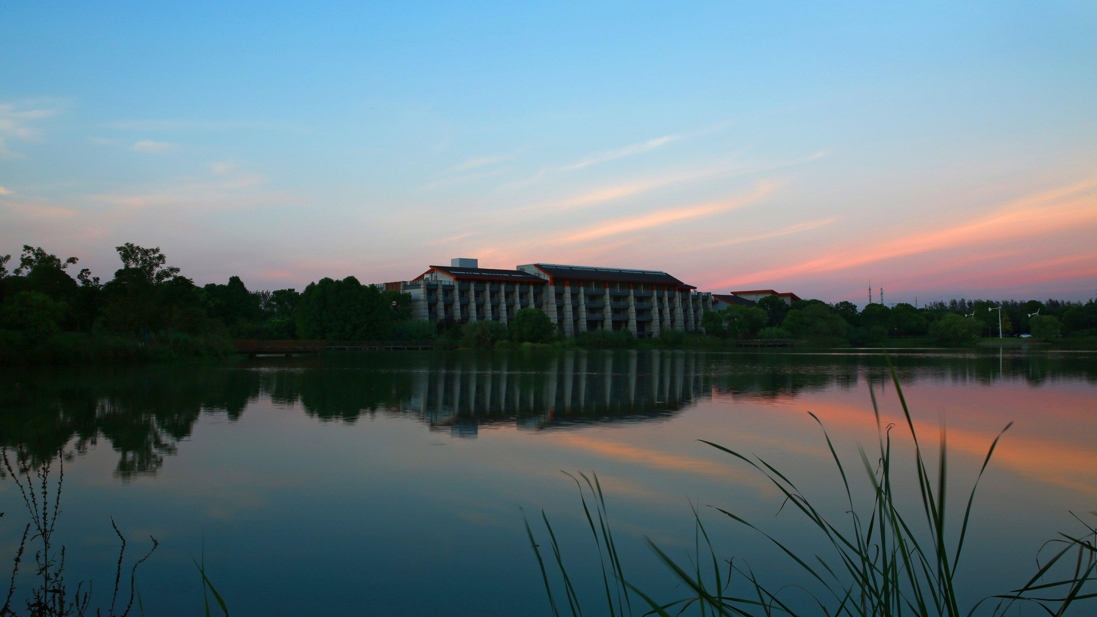 Holiday Inn Kunshan Huaqiao By Ihg Kunshan (Jiangsu) Exterior foto