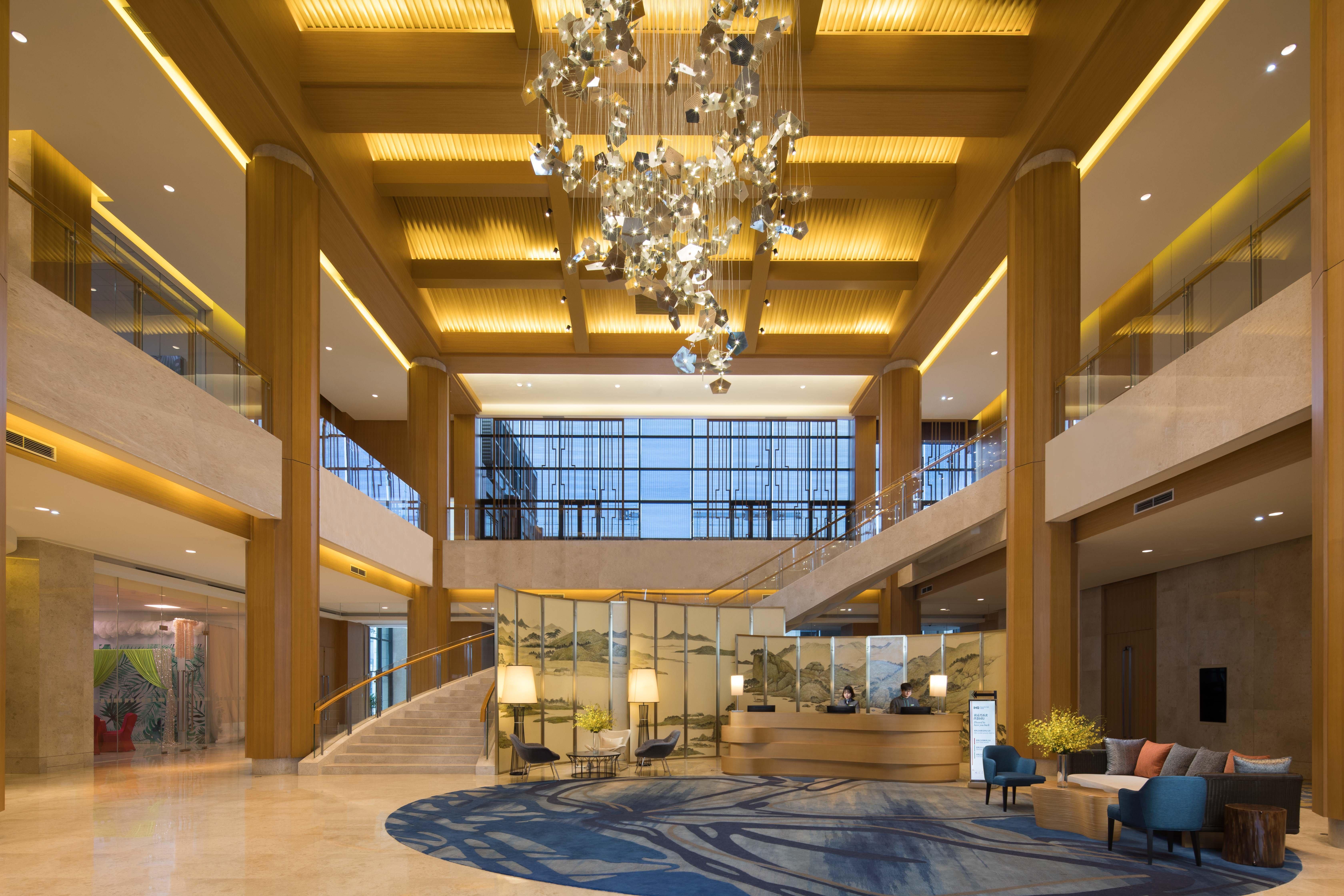 Holiday Inn Kunshan Huaqiao By Ihg Kunshan (Jiangsu) Exterior foto