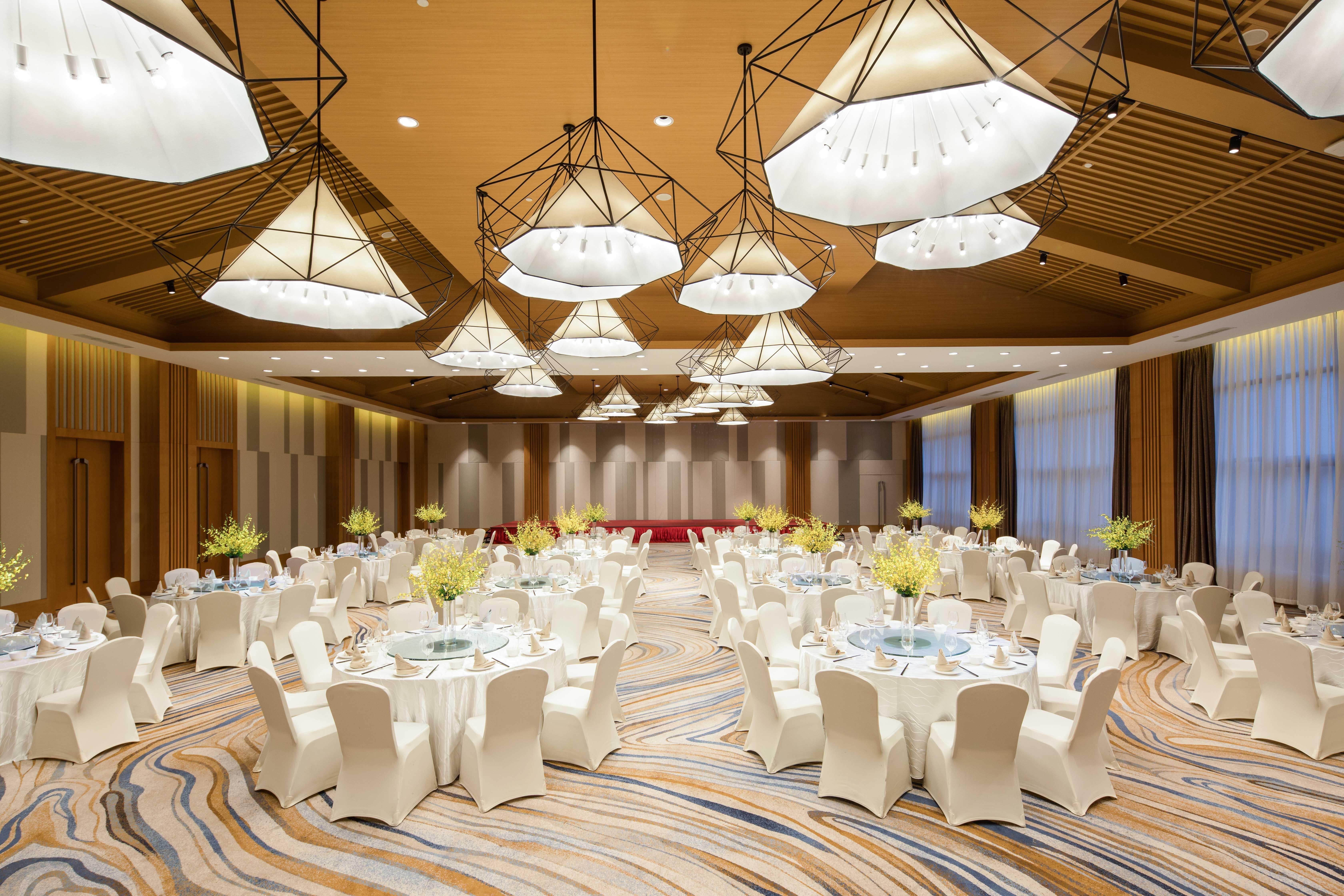 Holiday Inn Kunshan Huaqiao By Ihg Kunshan (Jiangsu) Exterior foto